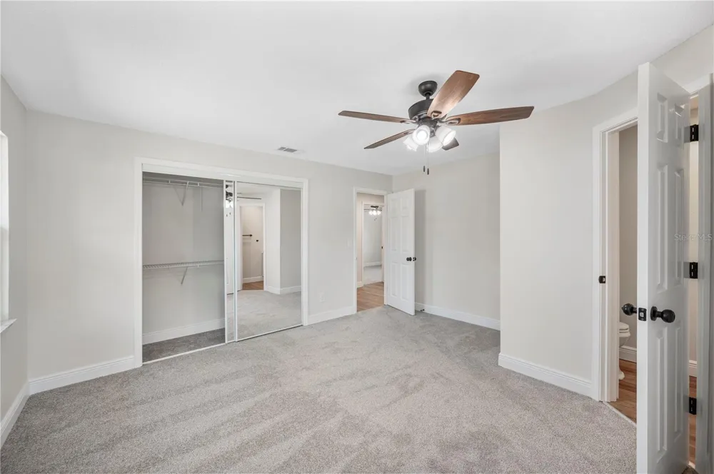 1215 EL CAMINO ROAD Lakeland, FL 33805