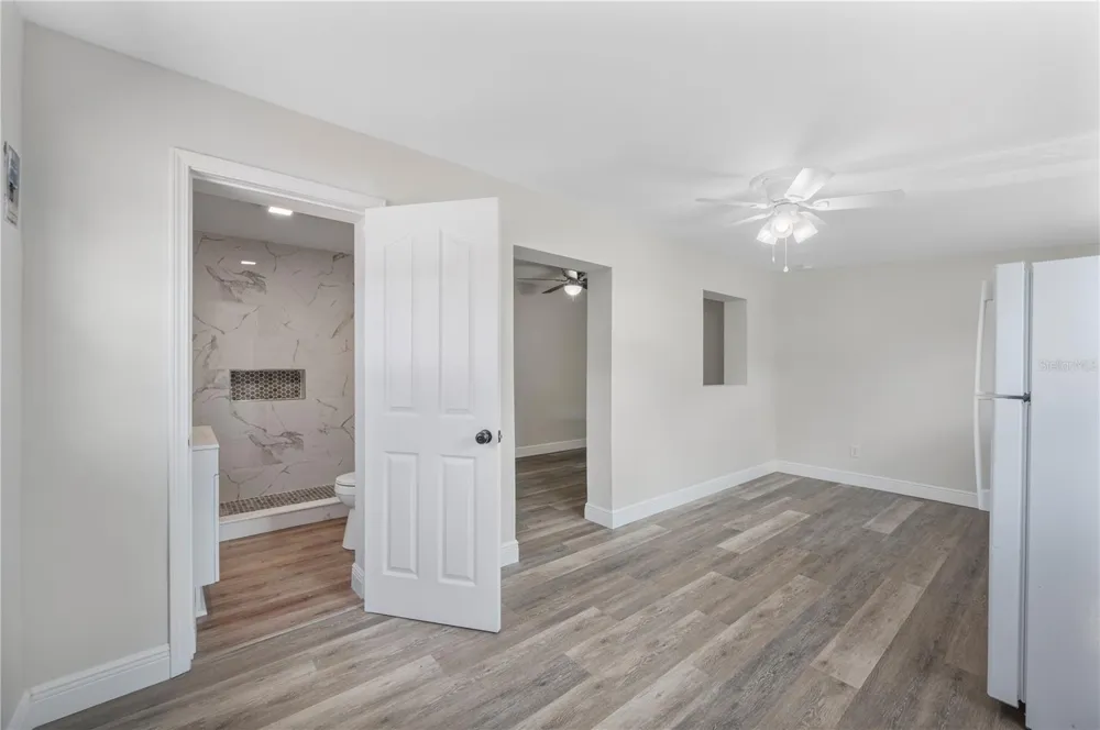 1215 EL CAMINO ROAD Lakeland, FL 33805