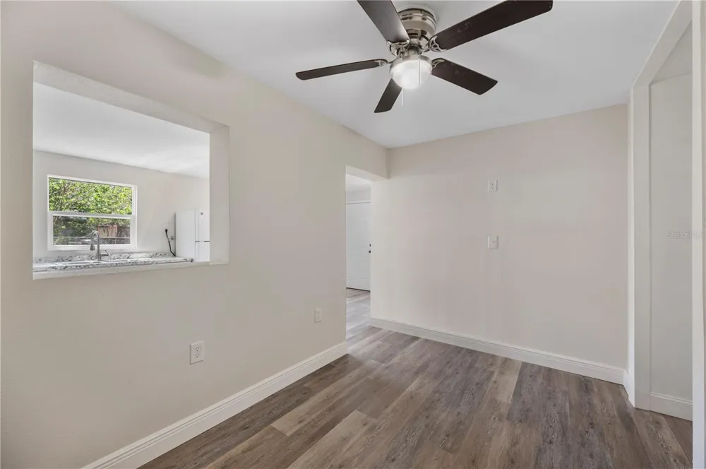 1215 EL CAMINO ROAD Lakeland, FL 33805
