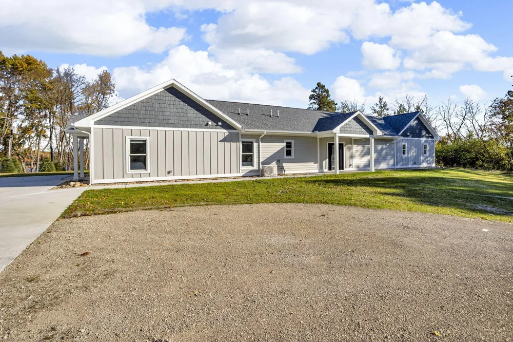 6503 Springbrook Road Horton, MI 49246