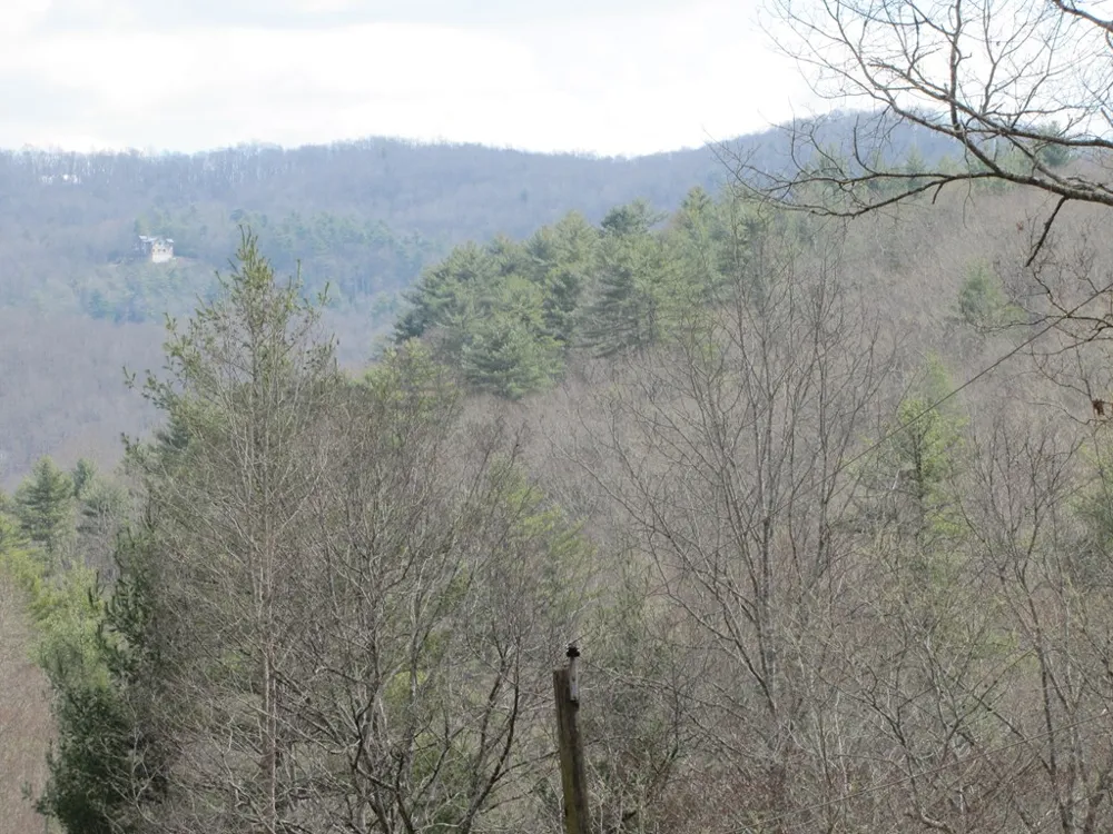 Robinson Creek Rd Glenville, NC 28736