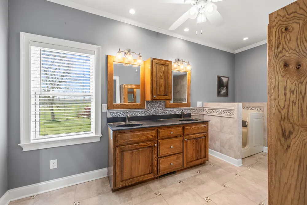 1597 Back Berryton Road Summerville, GA 30747