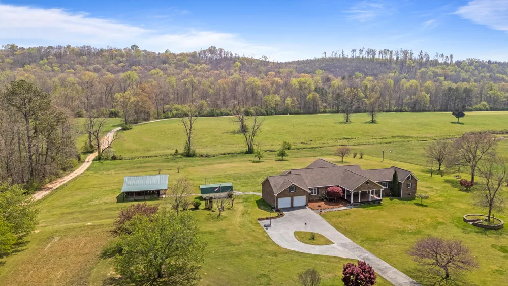 1597 Back Berryton Road Summerville, GA 30747