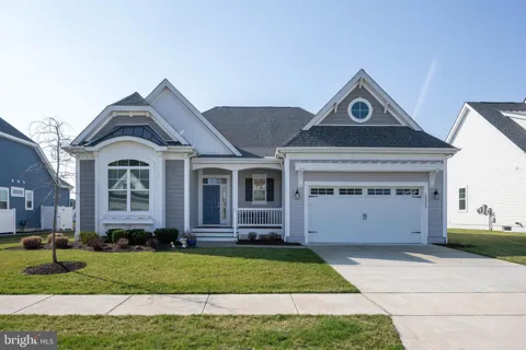 24049 BUNTING CIRCLE
