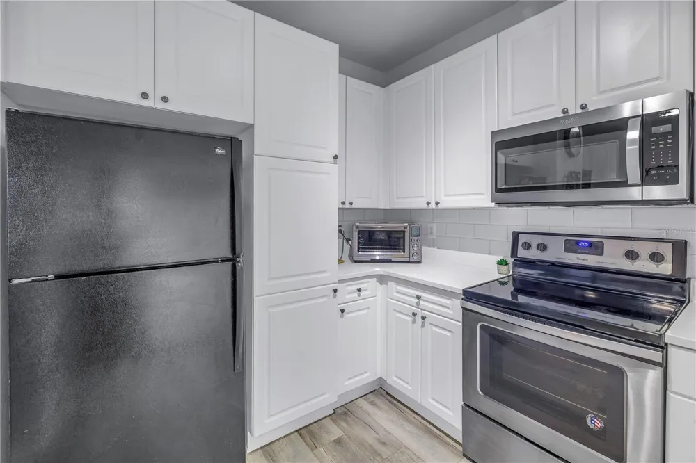 4221 W SPRUCE STREET #1325 Tampa, FL 33607
