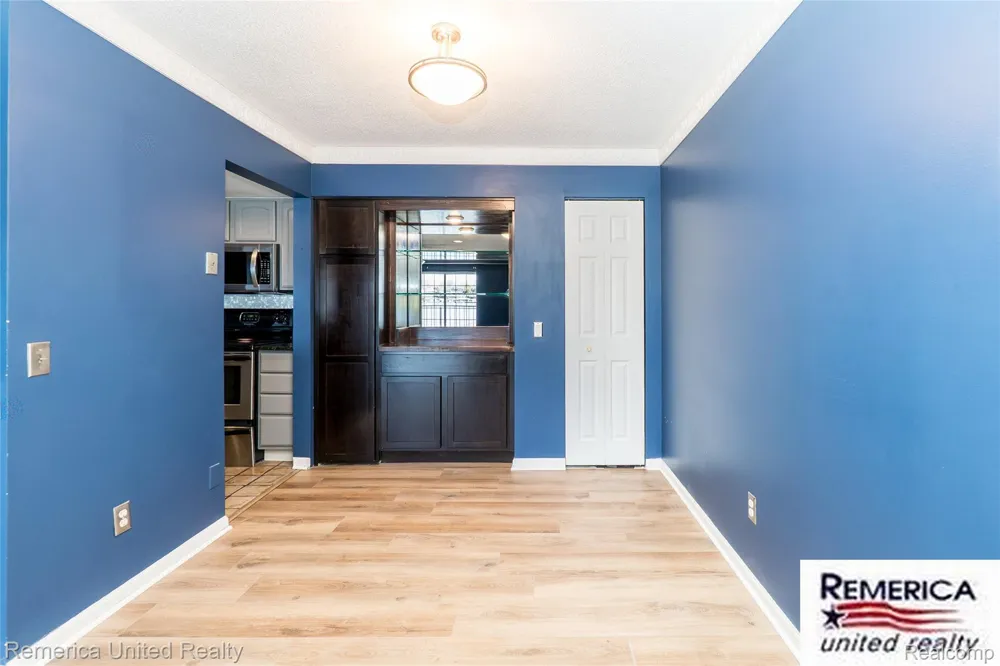 3553 Port Cove Drive #36 Waterford Charter Township, MI 48328