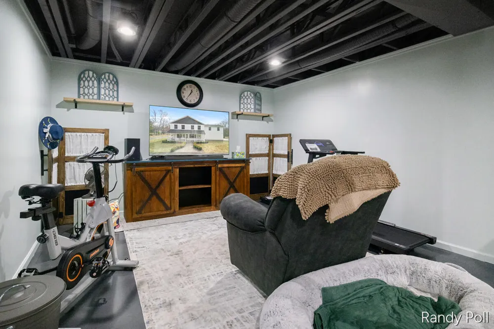 5904 E Division Street Croton Township, MI 49337