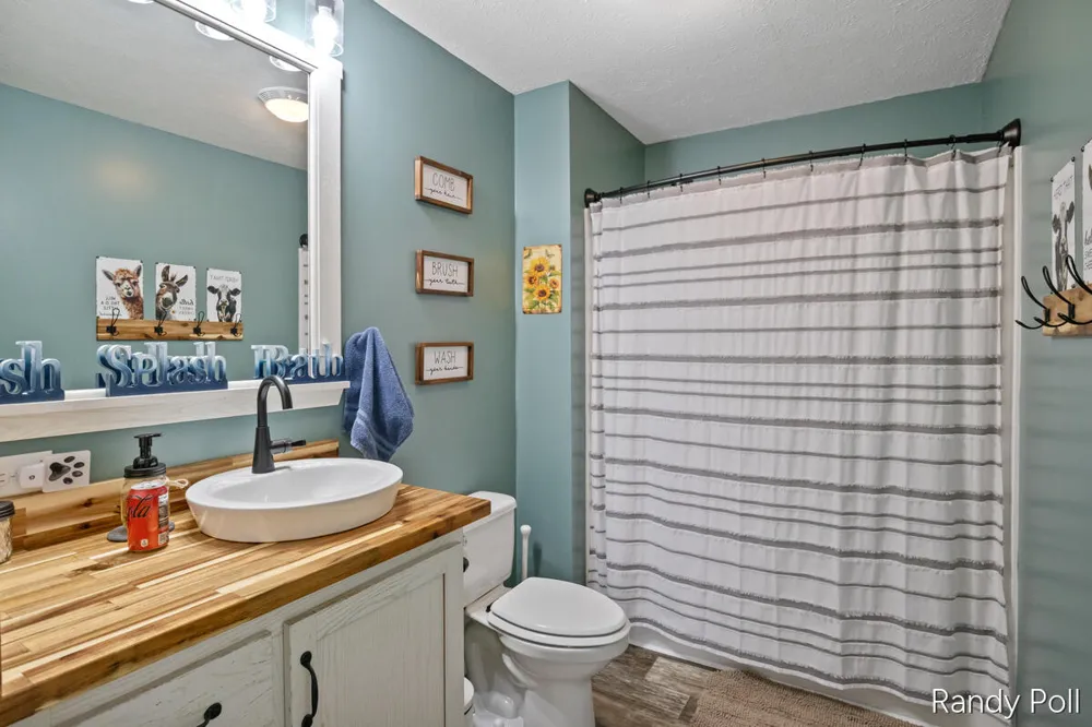 5904 E Division Street Croton Township, MI 49337