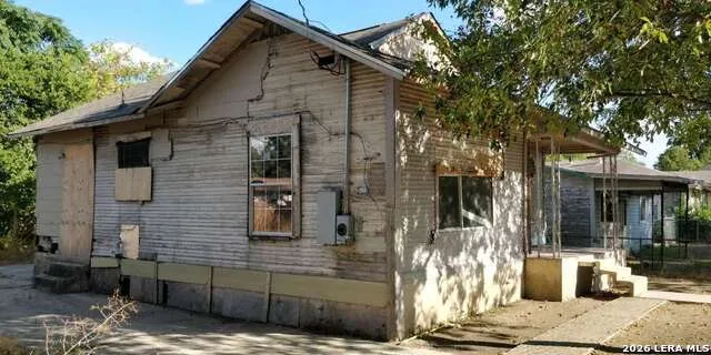 806 S SAN DARIO AVE San Antonio, TX 78237