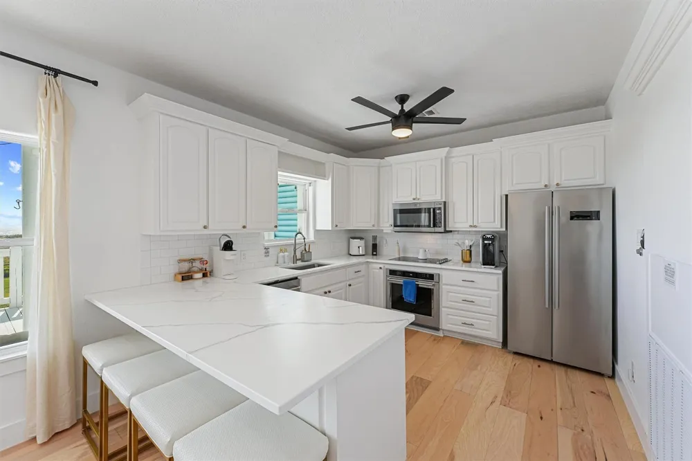 112 Ocean Shore Drive Crystal Beach, TX 77650