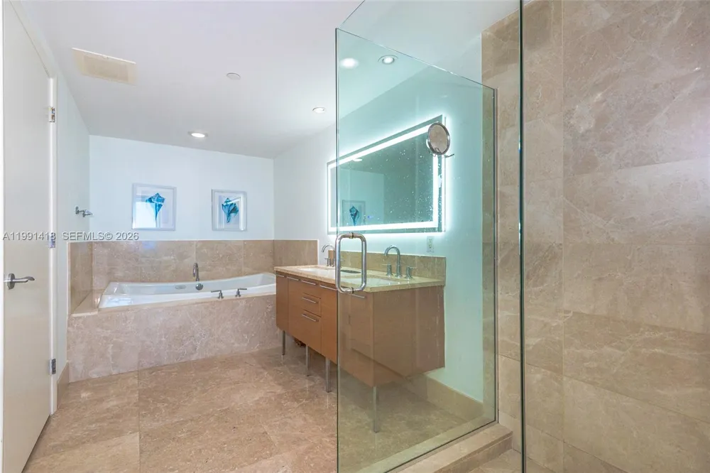 17001 Collins Ave #3101 Sunny Isles Beach, FL 33160
