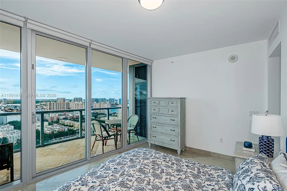 17001 Collins Ave #3101 Sunny Isles Beach, FL 33160