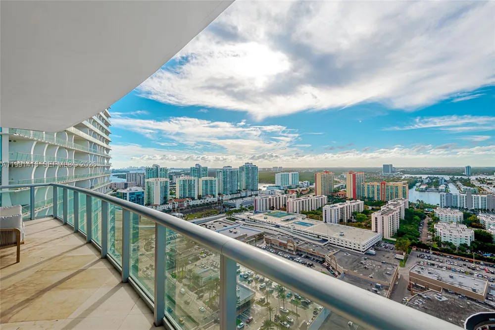 17001 Collins Ave #3101 Sunny Isles Beach, FL 33160