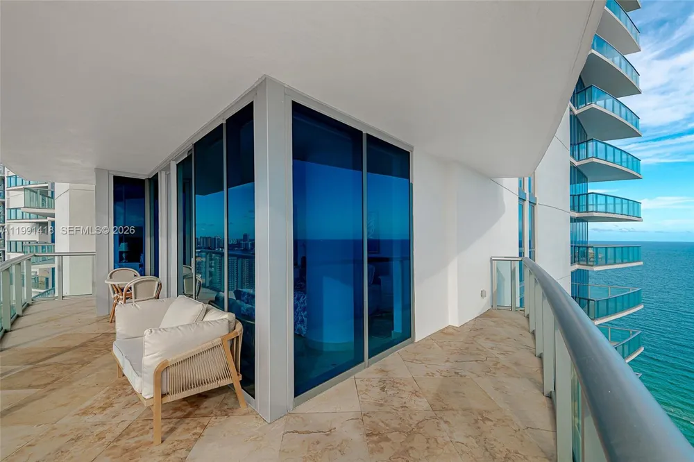 17001 Collins Ave #3101 Sunny Isles Beach, FL 33160