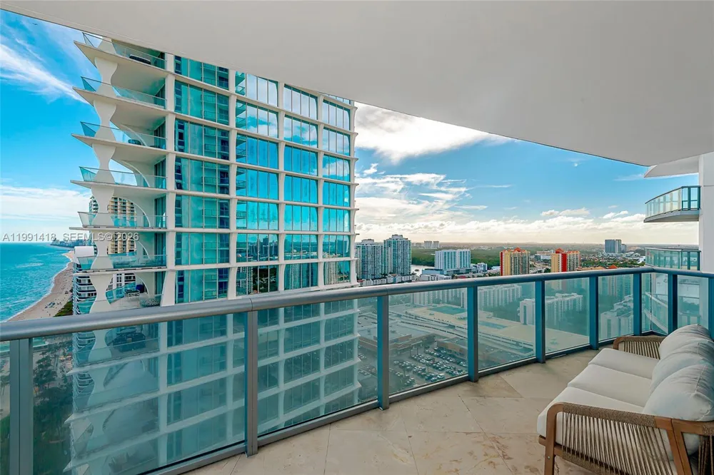 17001 Collins Ave #3101 Sunny Isles Beach, FL 33160