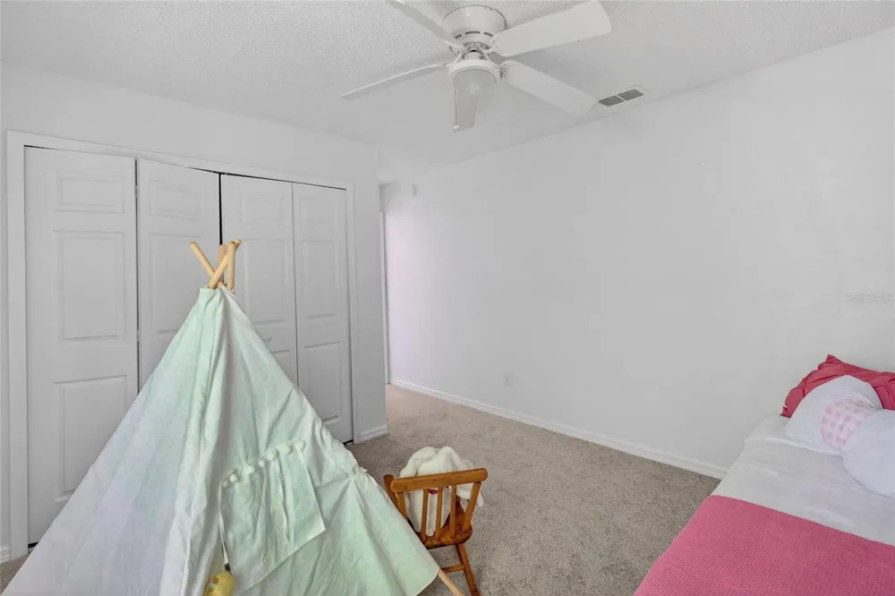 1305 WINDY BLUFF DRIVE Minneola, FL 34715