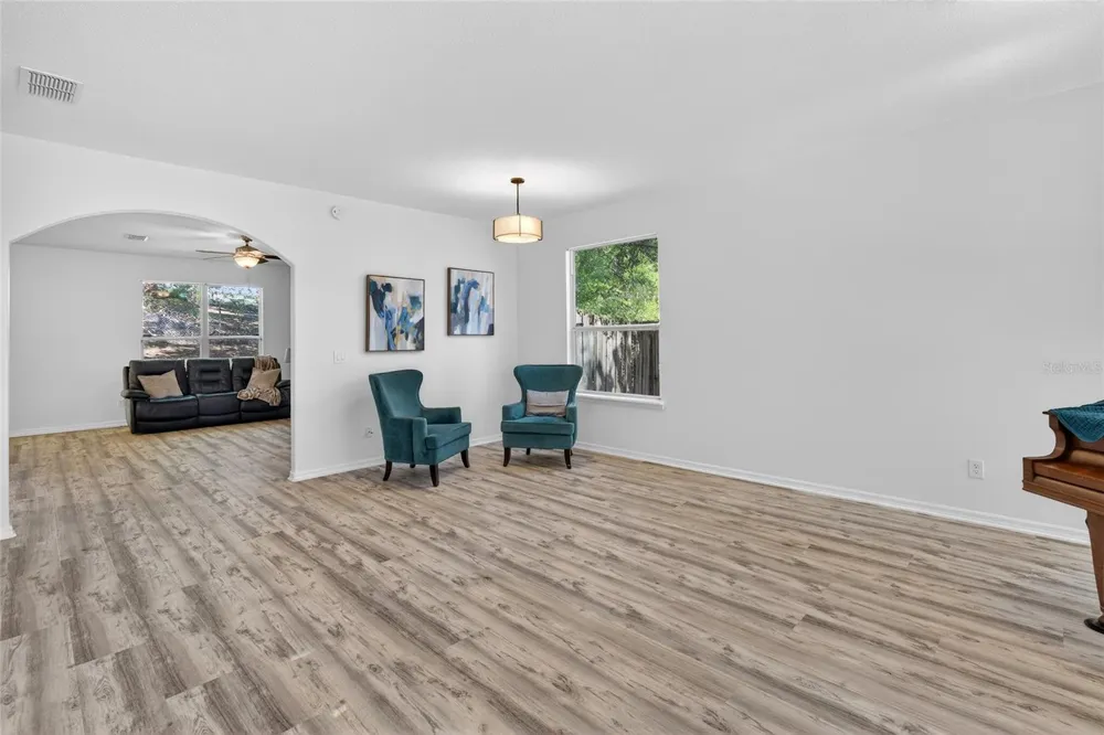 1305 WINDY BLUFF DRIVE Minneola, FL 34715
