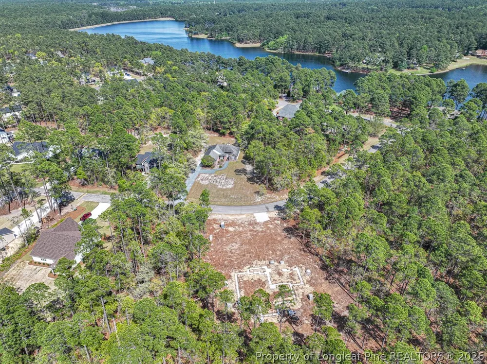 15640 Raccoon Run Wagram, NC 28396