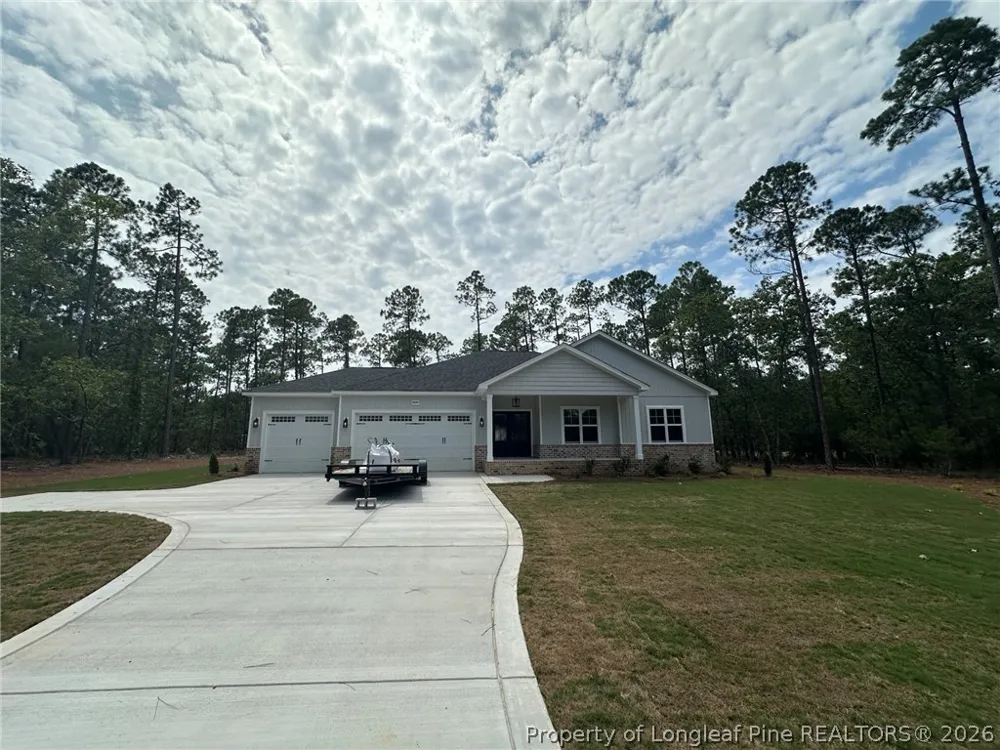 15640 Raccoon Run Wagram, NC 28396
