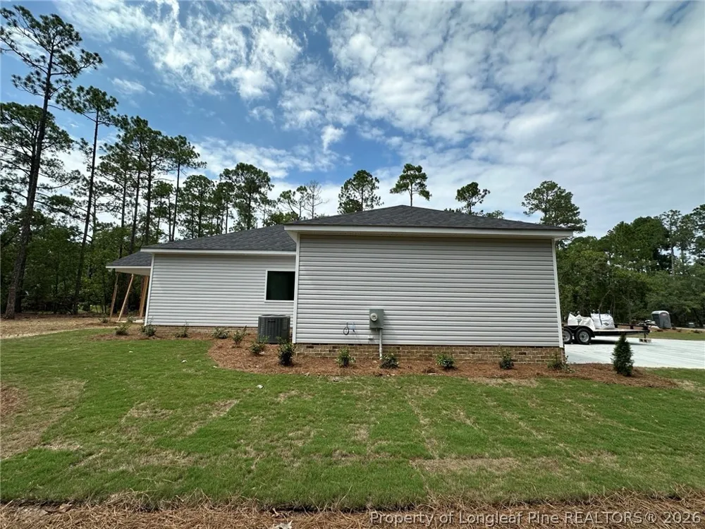 15640 Raccoon Run Wagram, NC 28396