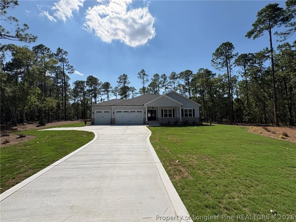 15640 Raccoon Run Wagram, NC 28396