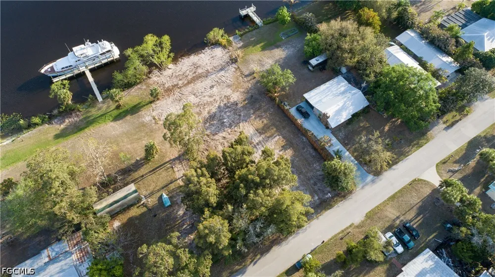 W Anchor Lane Moore Haven, FL 33471