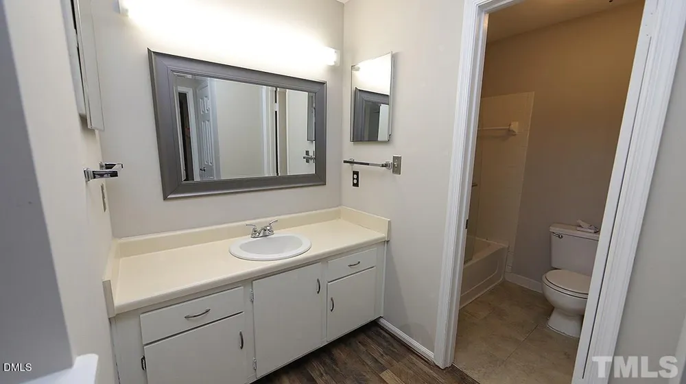 131 Kingsbury Drive Chapel Hill, NC 27514
