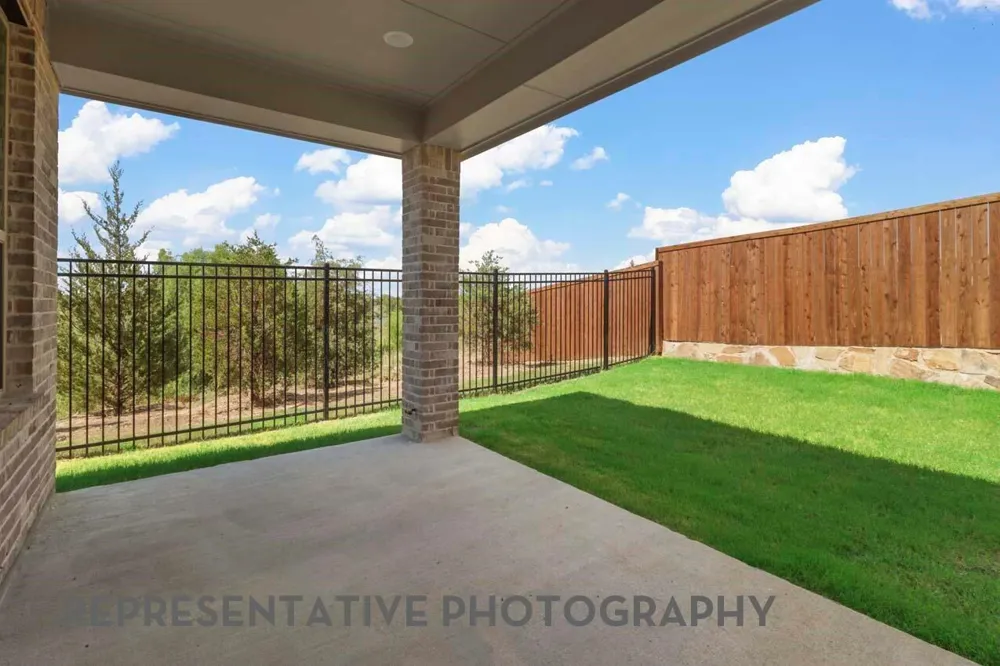 2922 Mellow Pines Lane Webster, TX 77598