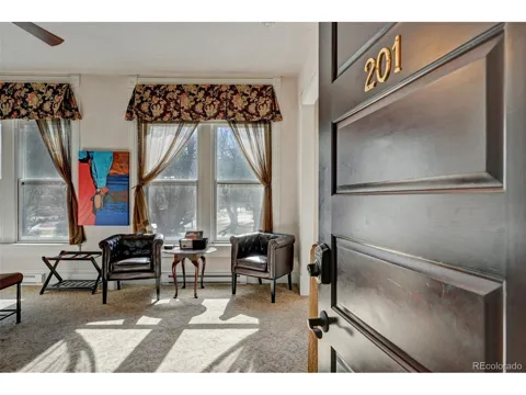 204 F STREET #C1