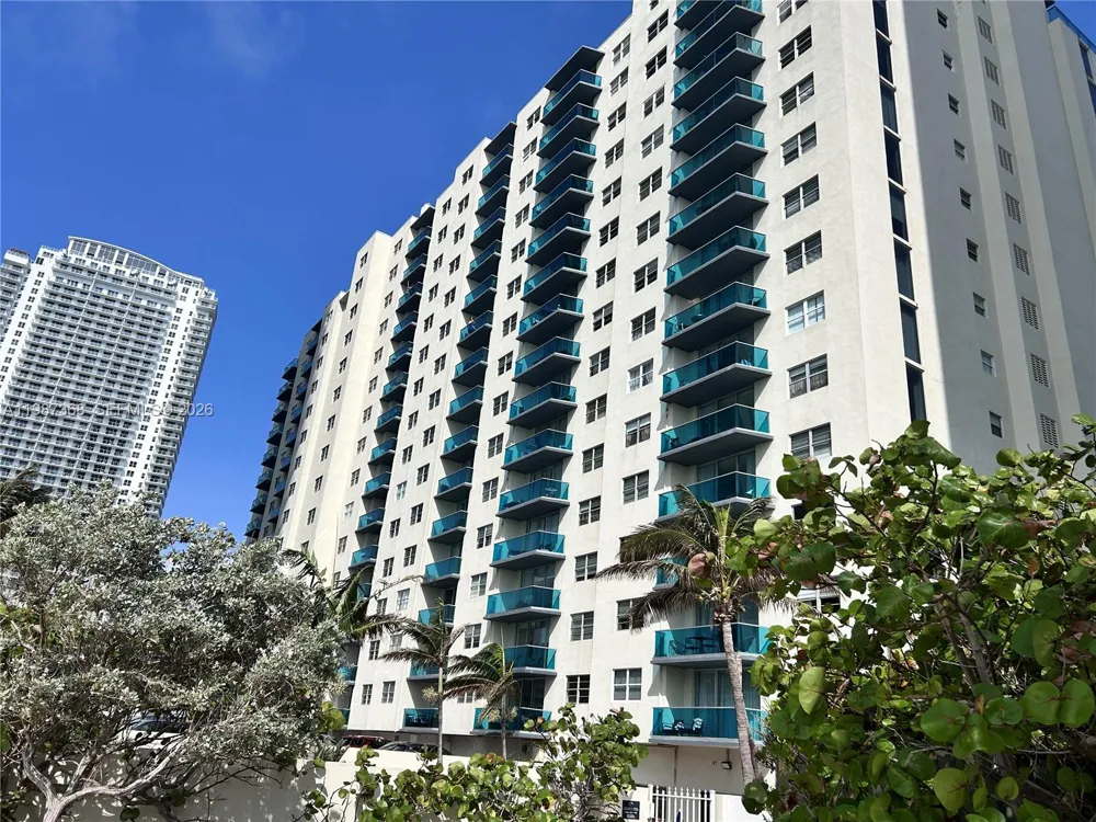 4001 S Ocean Dr #4G Hollywood, FL 33019