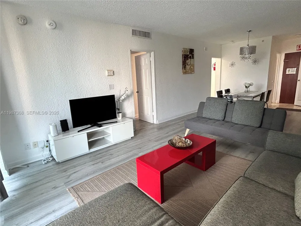 4001 S Ocean Dr #4G Hollywood, FL 33019