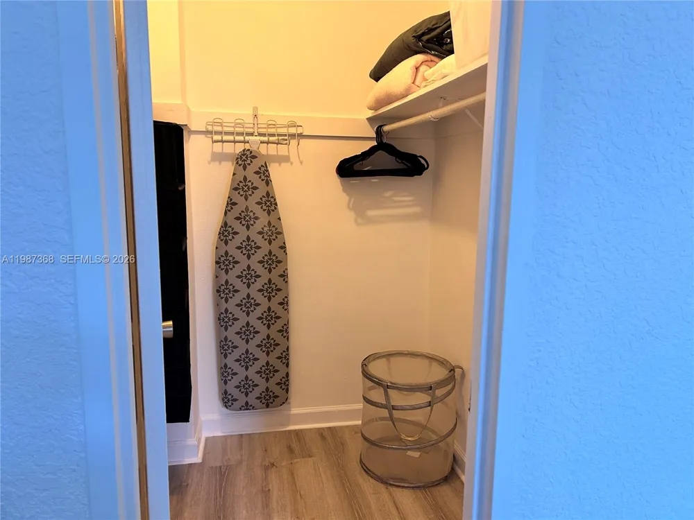 4001 S Ocean Dr #4G Hollywood, FL 33019