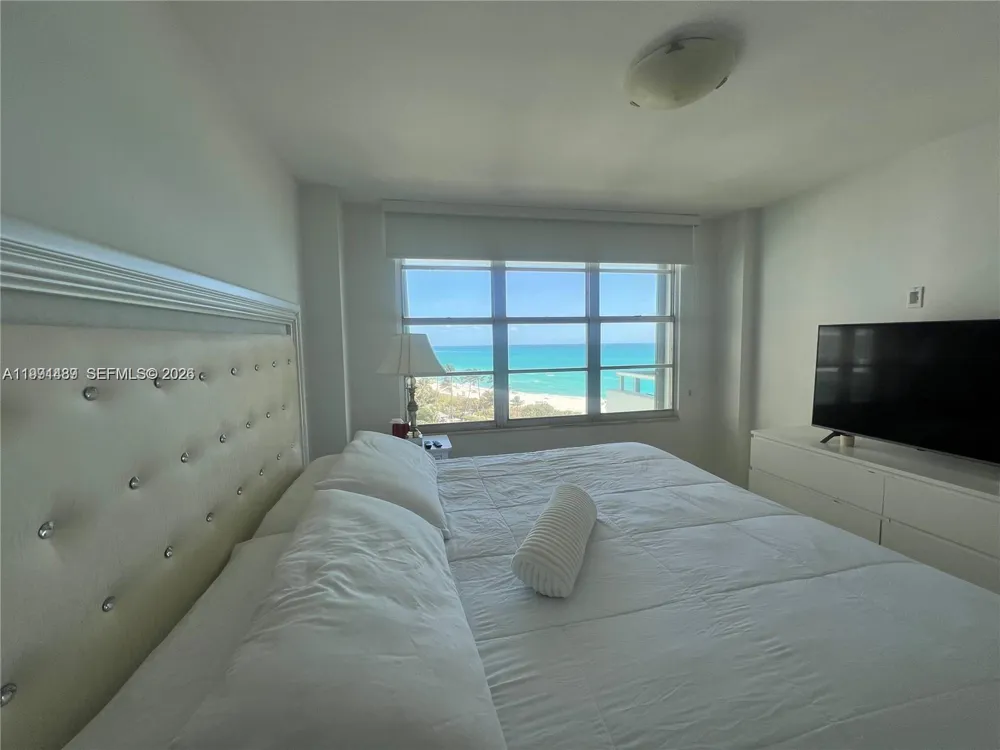 5151 Collins Ave #1035 Miami Beach, FL 33140