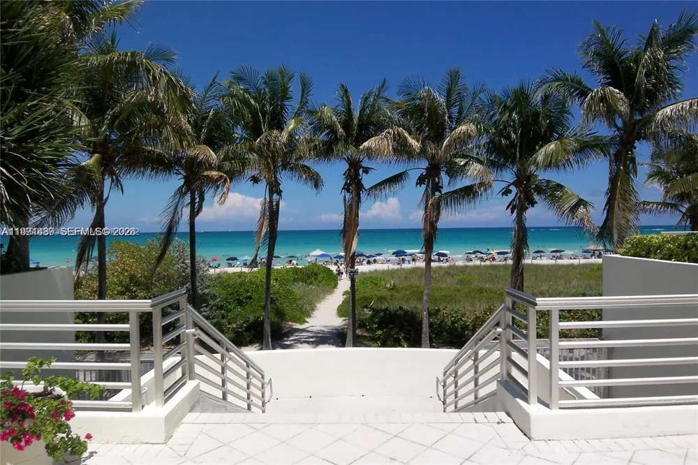 5151 Collins Ave #1035 Miami Beach, FL 33140