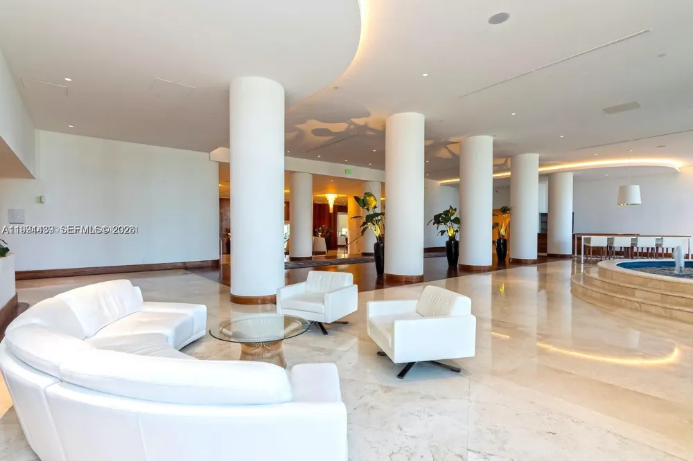 5151 Collins Ave #1035 Miami Beach, FL 33140