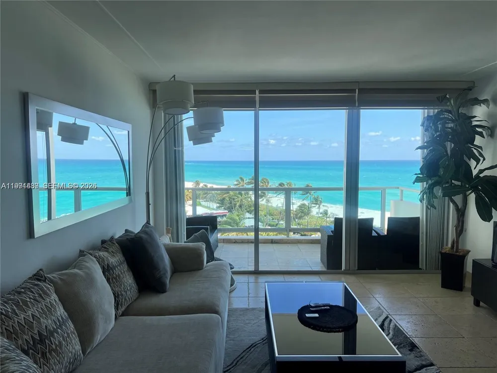 5151 Collins Ave #1035 Miami Beach, FL 33140