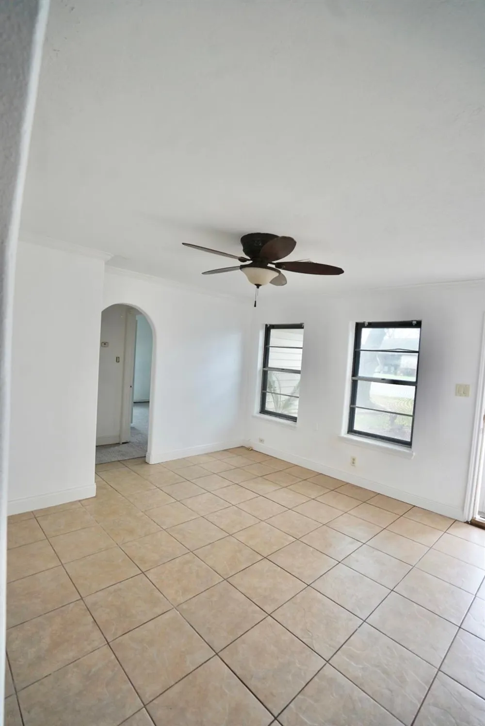 409 Avenue H South Houston, TX 77587