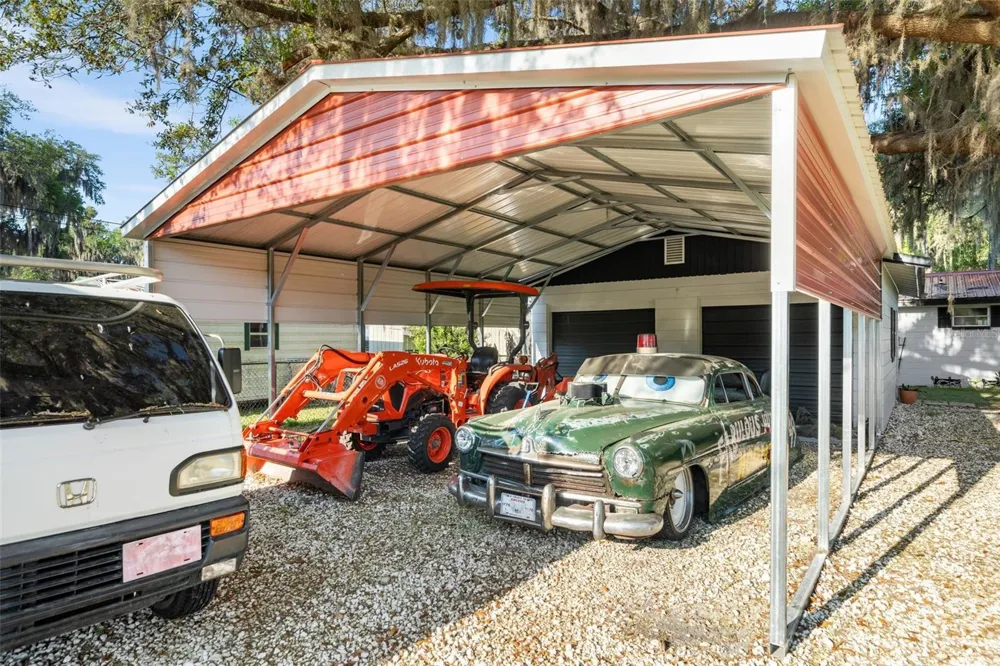 15026 SE US HIGHWAY 301 Hawthorne, FL 32640