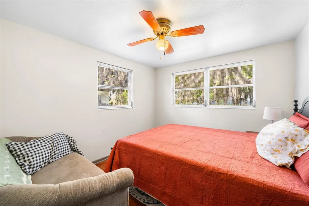 15026 SE US HIGHWAY 301 Hawthorne, FL 32640