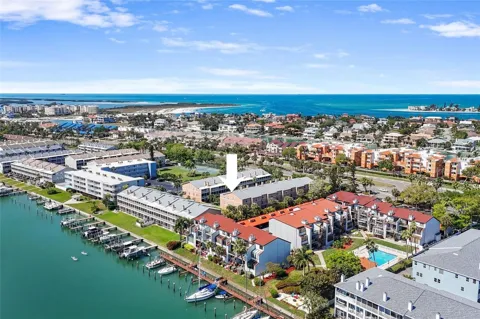 637 PINELLAS BAYWAY S #301