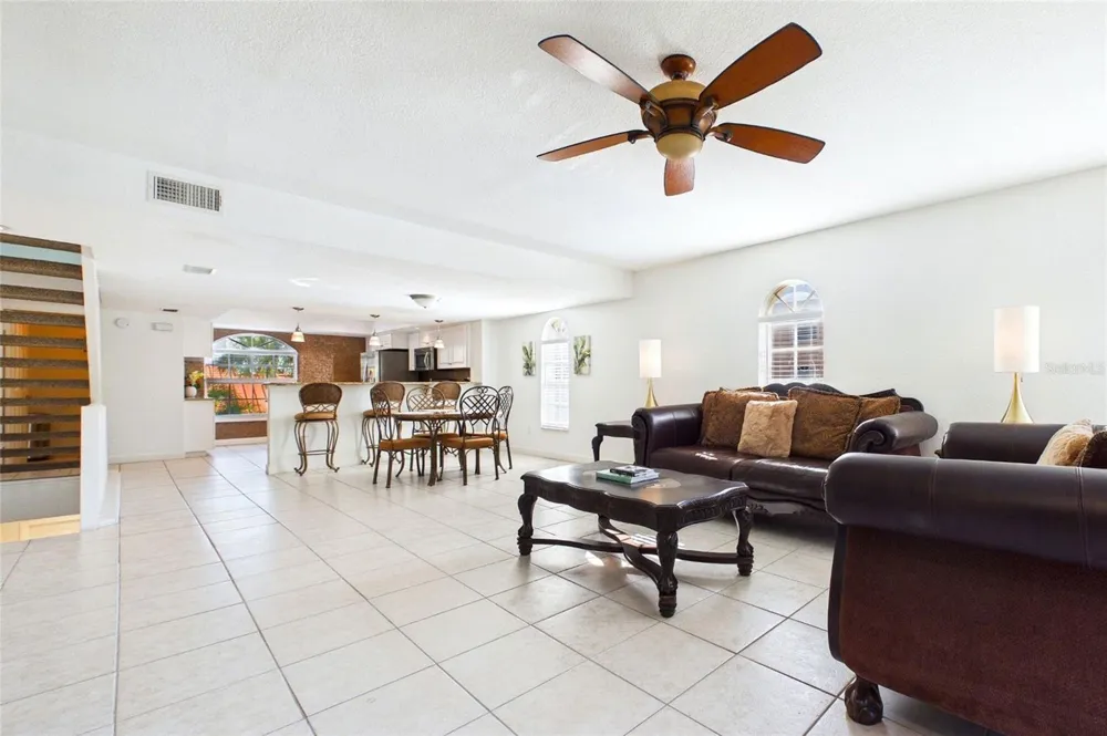 637 PINELLAS BAYWAY S #301 Tierra Verde, FL 33715