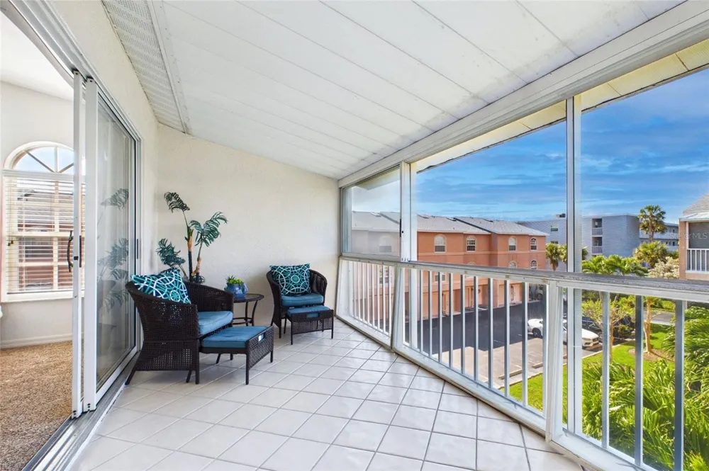 637 PINELLAS BAYWAY S #301 Tierra Verde, FL 33715