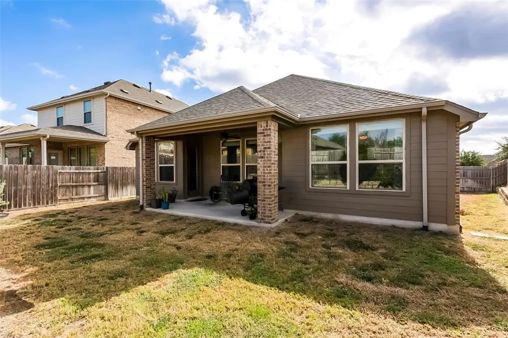231 Windswept Way Kyle, TX 78640
