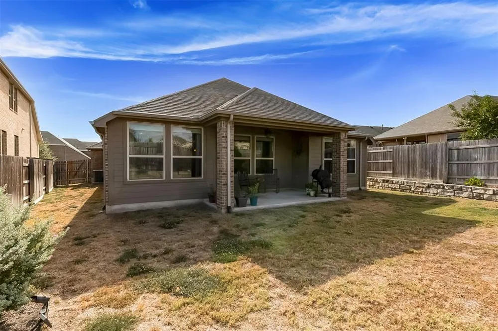 231 Windswept Way Kyle, TX 78640