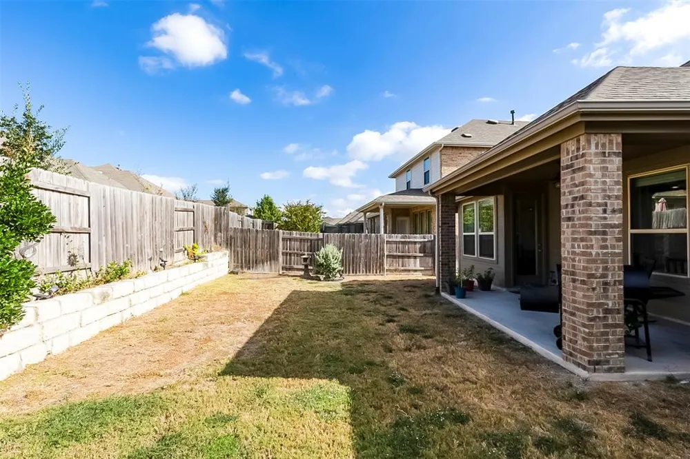 231 Windswept Way Kyle, TX 78640