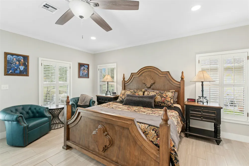 407 Olympia Fields Street Meadowlakes, TX 78654