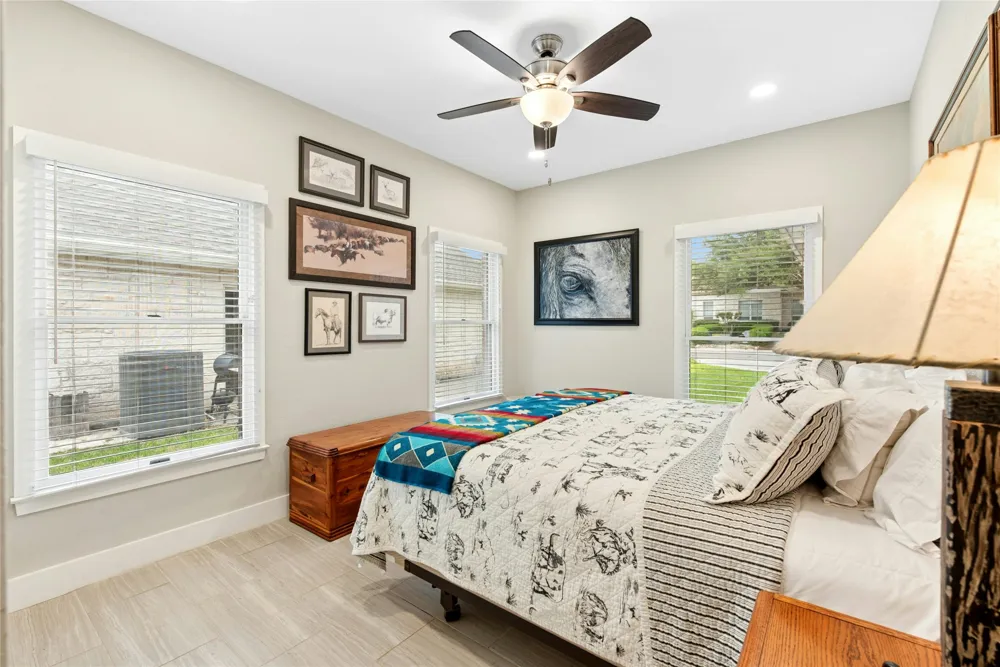 407 Olympia Fields Street Meadowlakes, TX 78654
