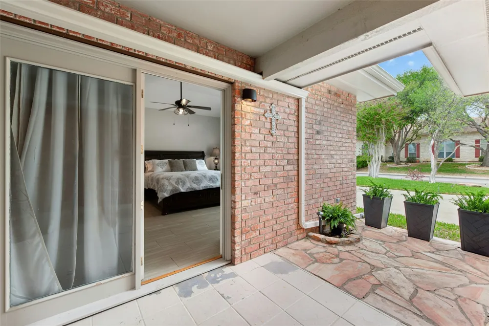 407 Olympia Fields Street Meadowlakes, TX 78654