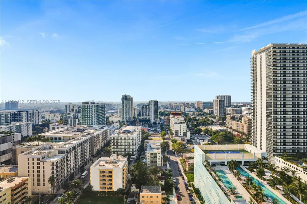 665 NE 25th St #2105 Miami, FL 33137
