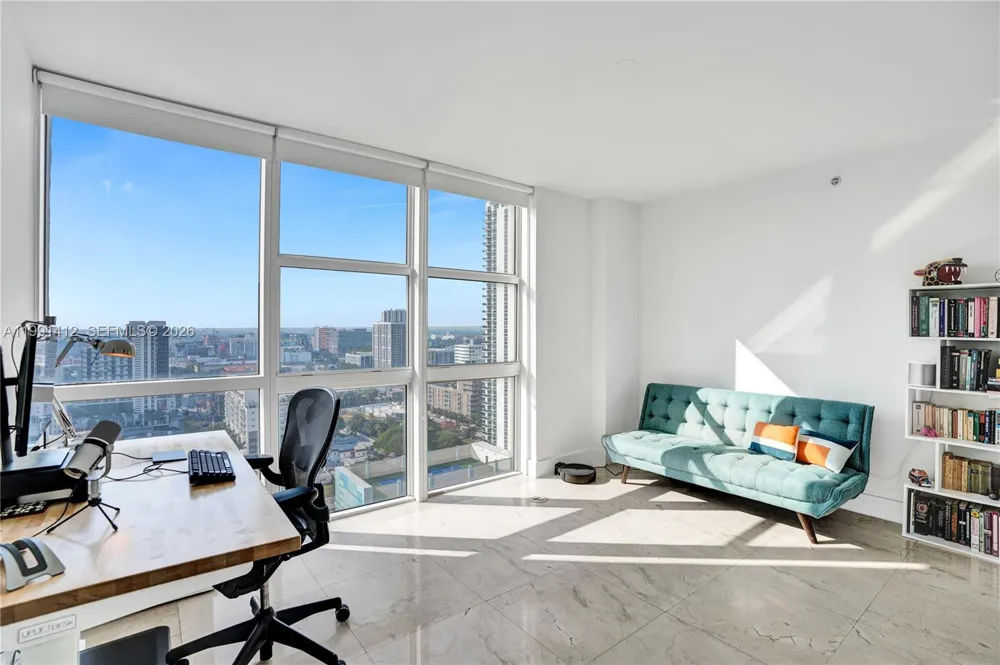 665 NE 25th St #2105 Miami, FL 33137